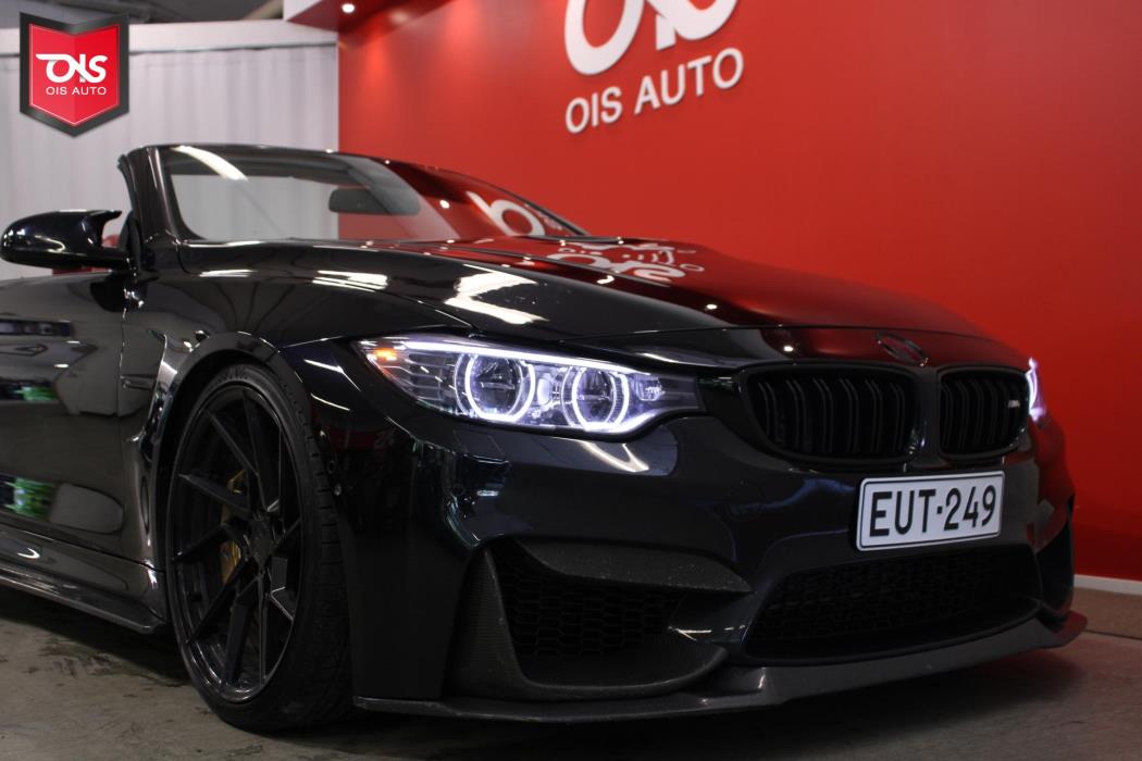 BMW M4 2015