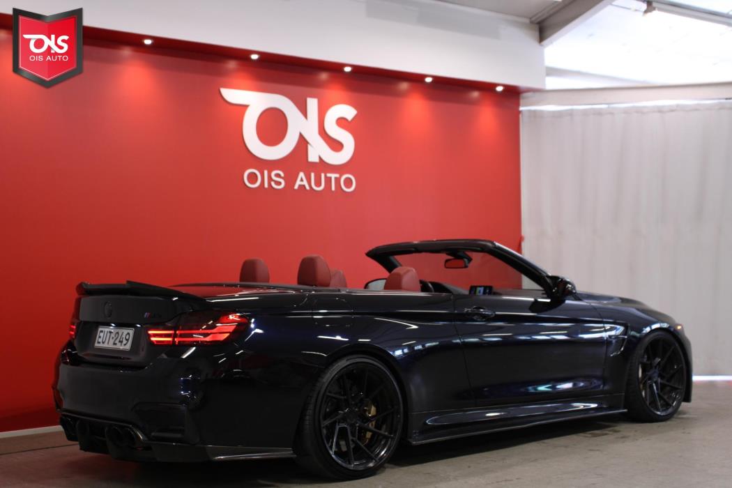 BMW M4 2015