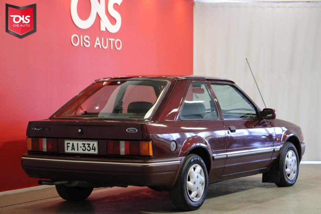 FORD Escort 1990