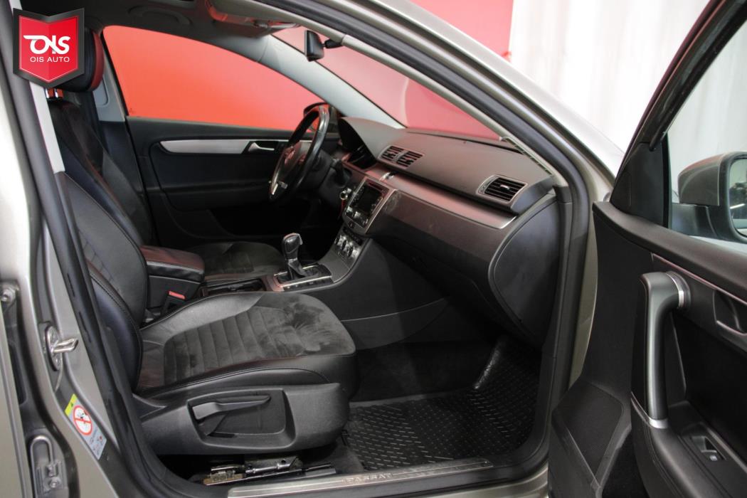 VOLKSWAGEN Passat 2014