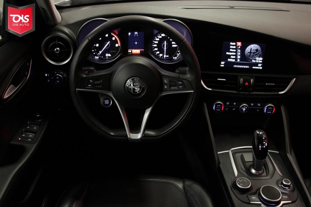 ALFA ROMEO Giulia 2017