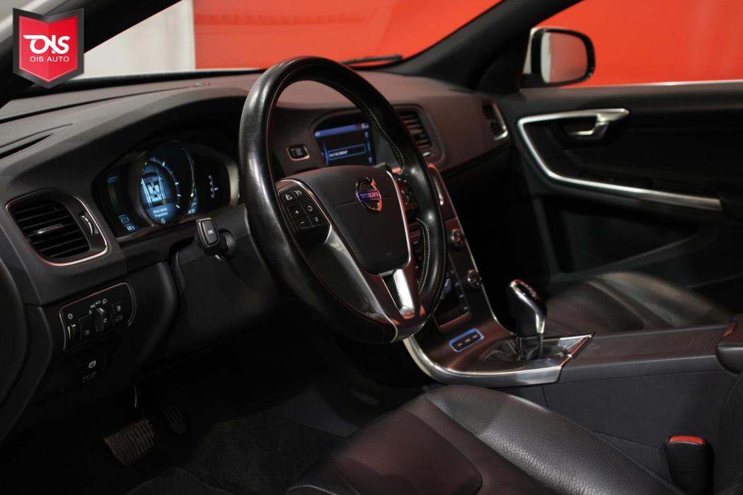 VOLVO V60 2014
