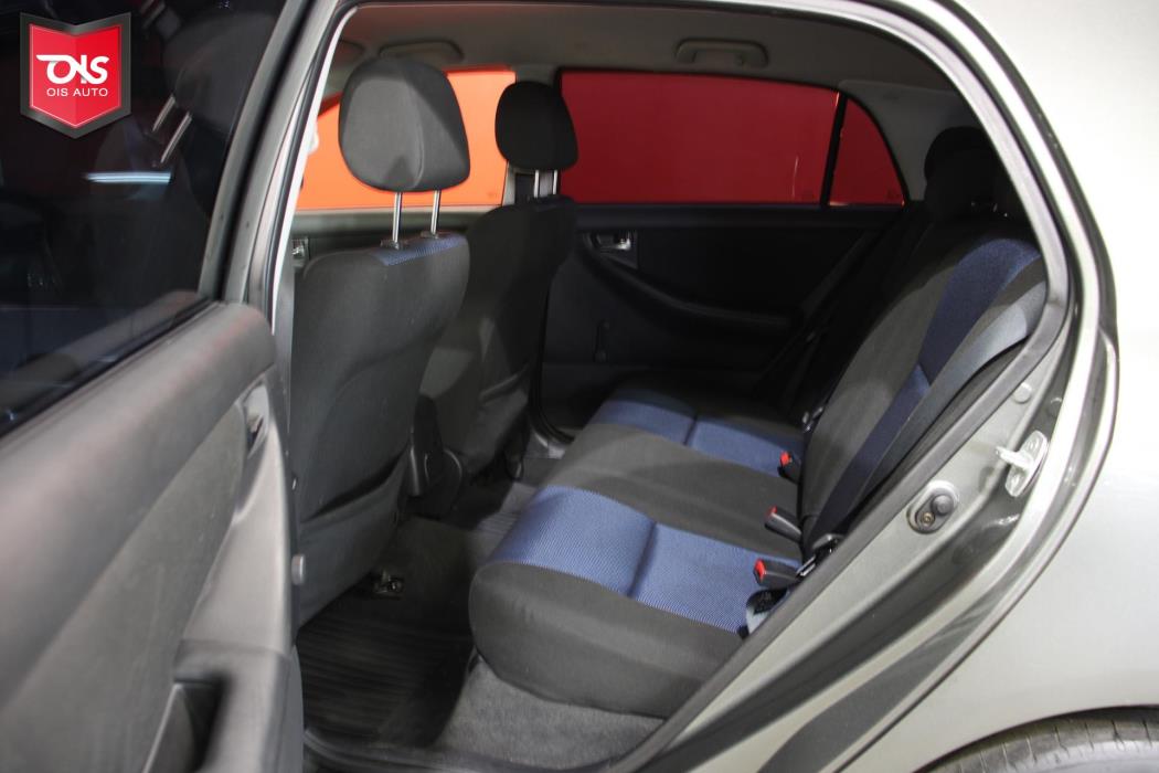 TOYOTA Corolla 2005