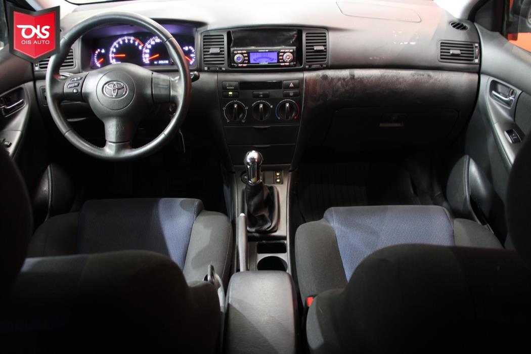 TOYOTA Corolla 2005