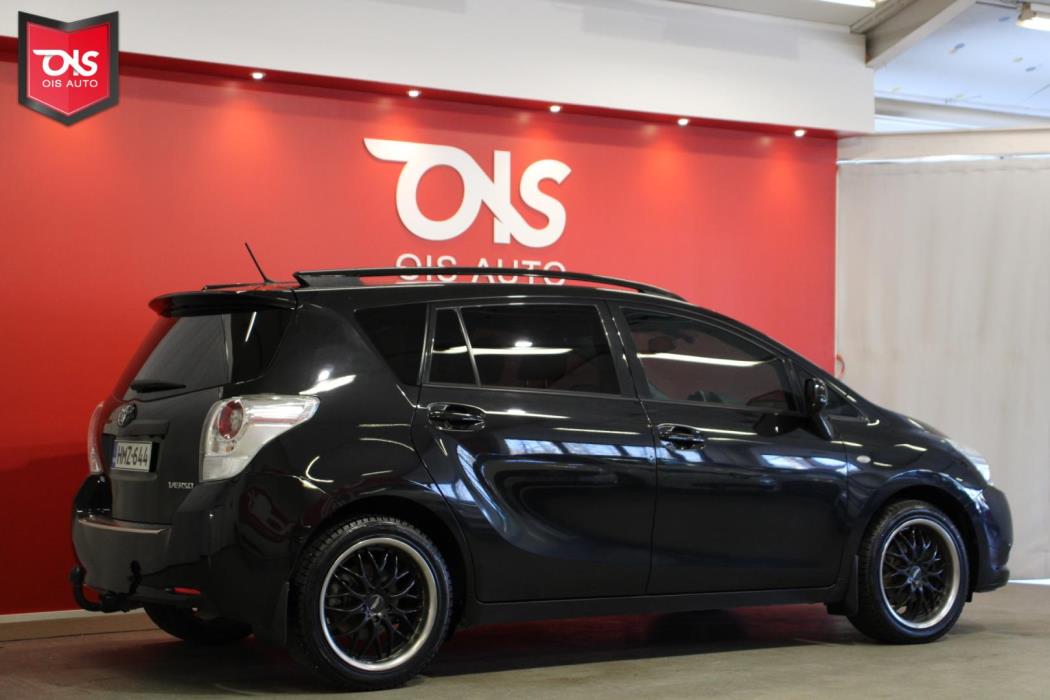TOYOTA Verso 2010