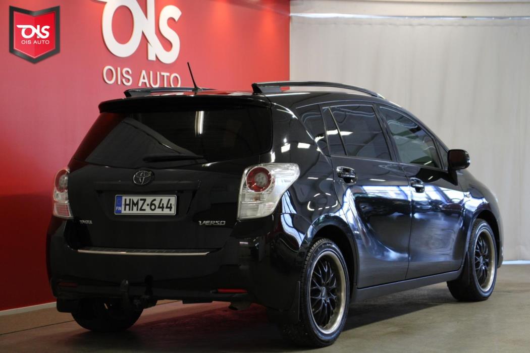 TOYOTA Verso 2010
