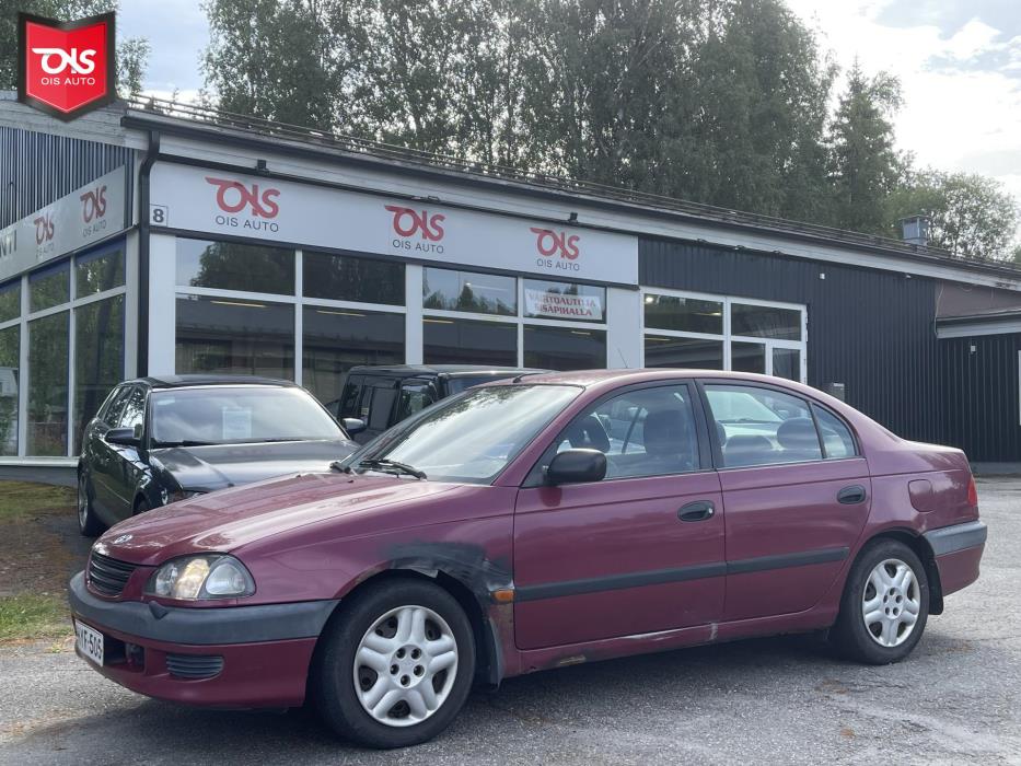 TOYOTA Avensis 1999