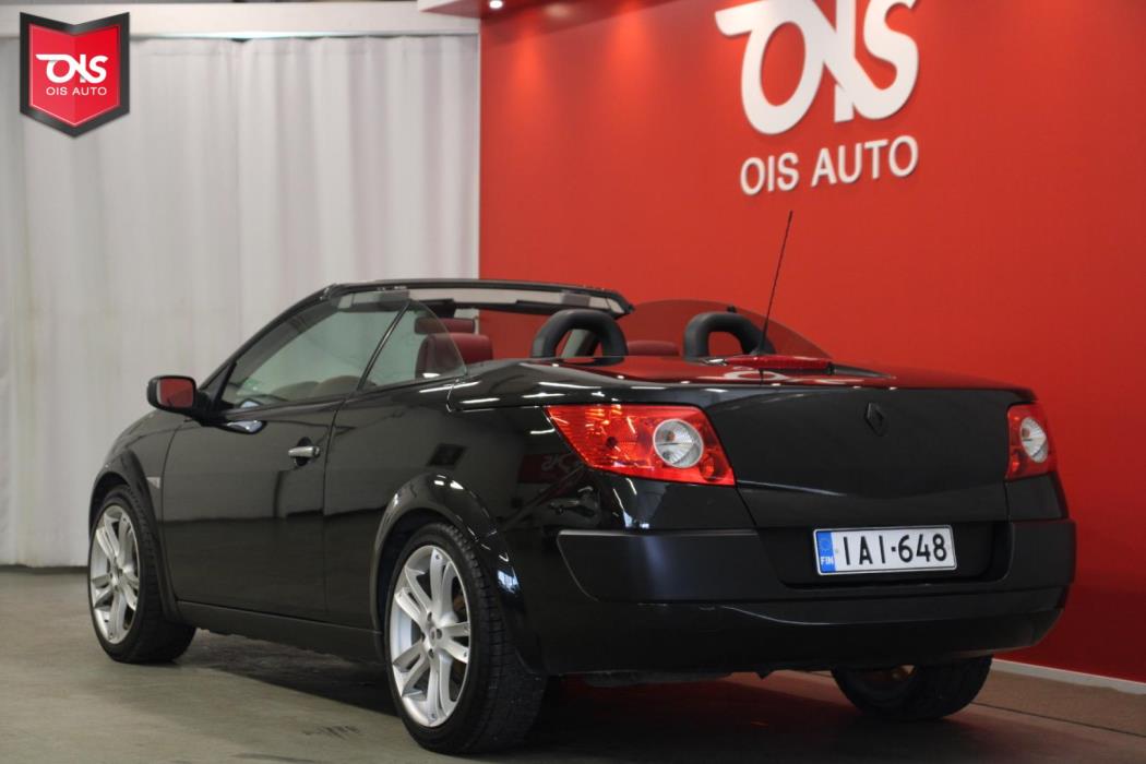 RENAULT Megane 2004