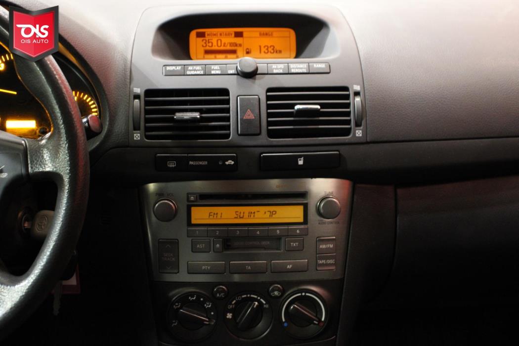 TOYOTA Avensis 2003