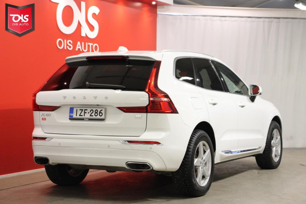 VOLVO XC60 2021