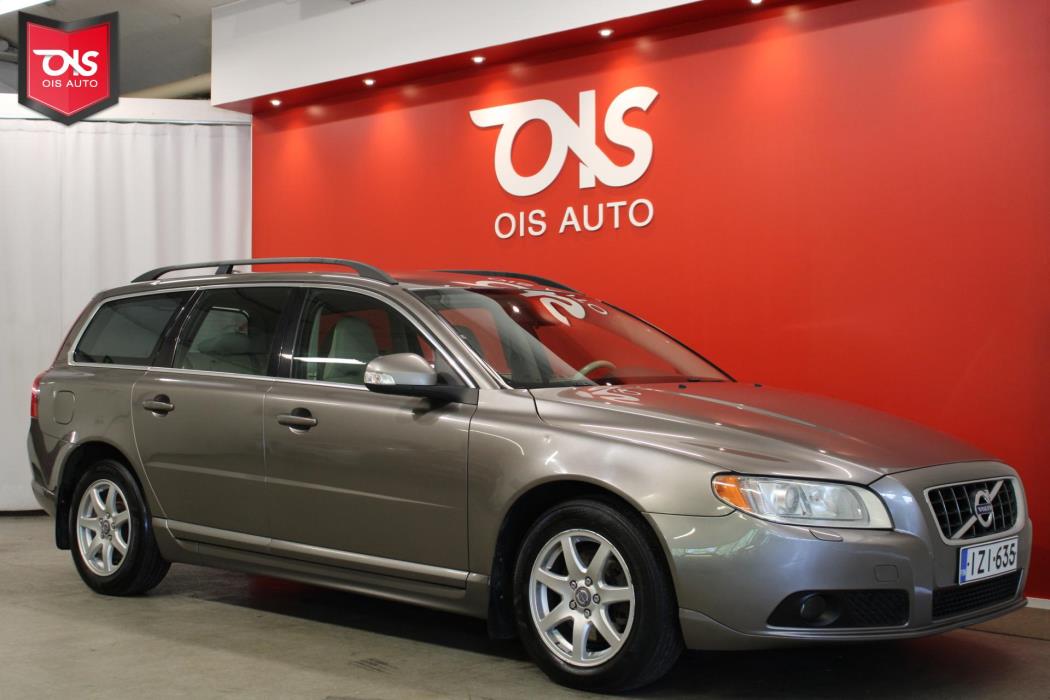 VOLVO V70 2010
