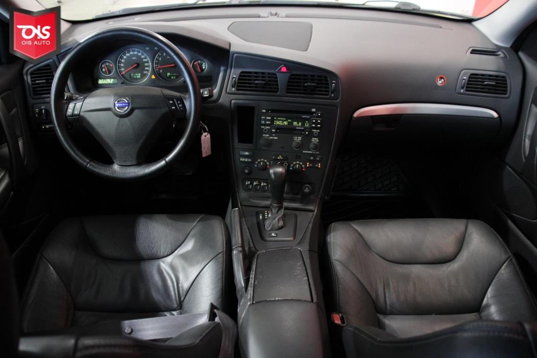 VOLVO S60 2004