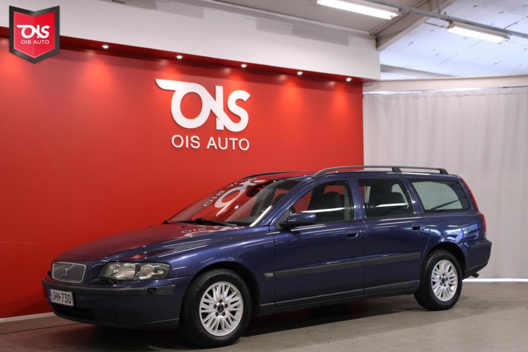 VOLVO V70 2004