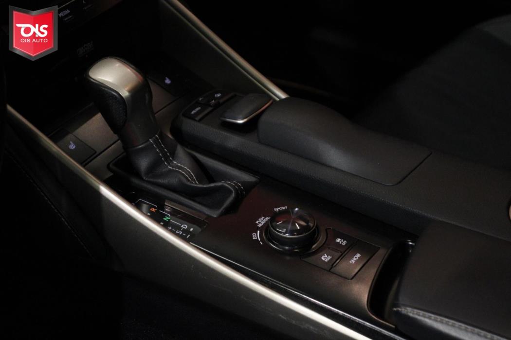 LEXUS IS 2014