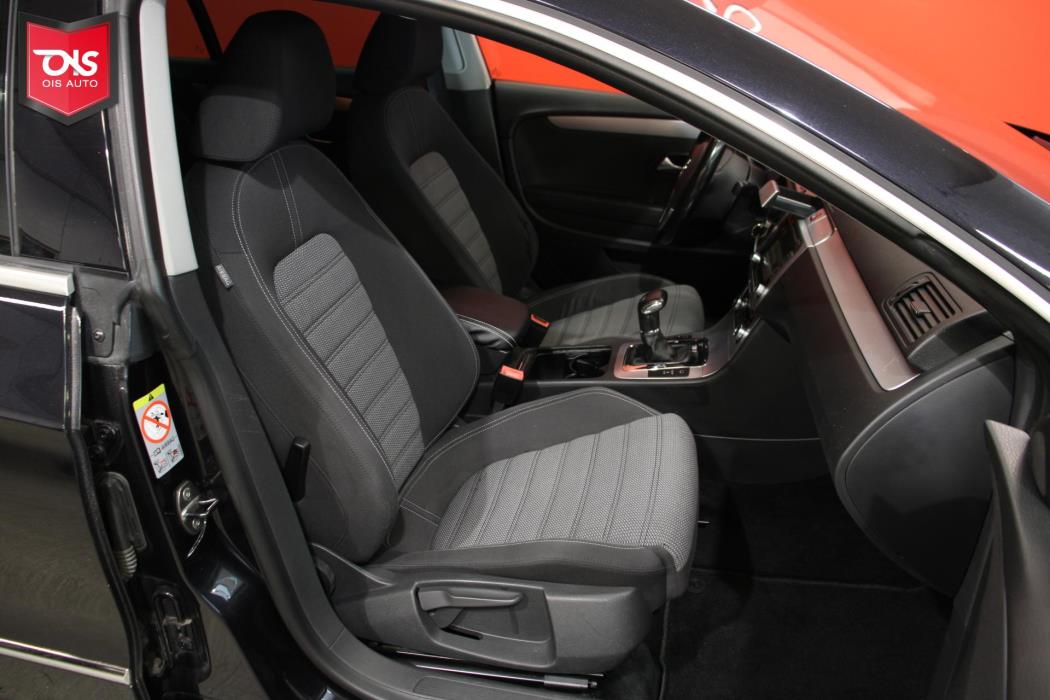 VOLKSWAGEN Passat CC 2009