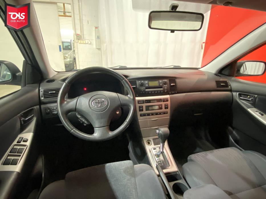 TOYOTA Corolla 2004