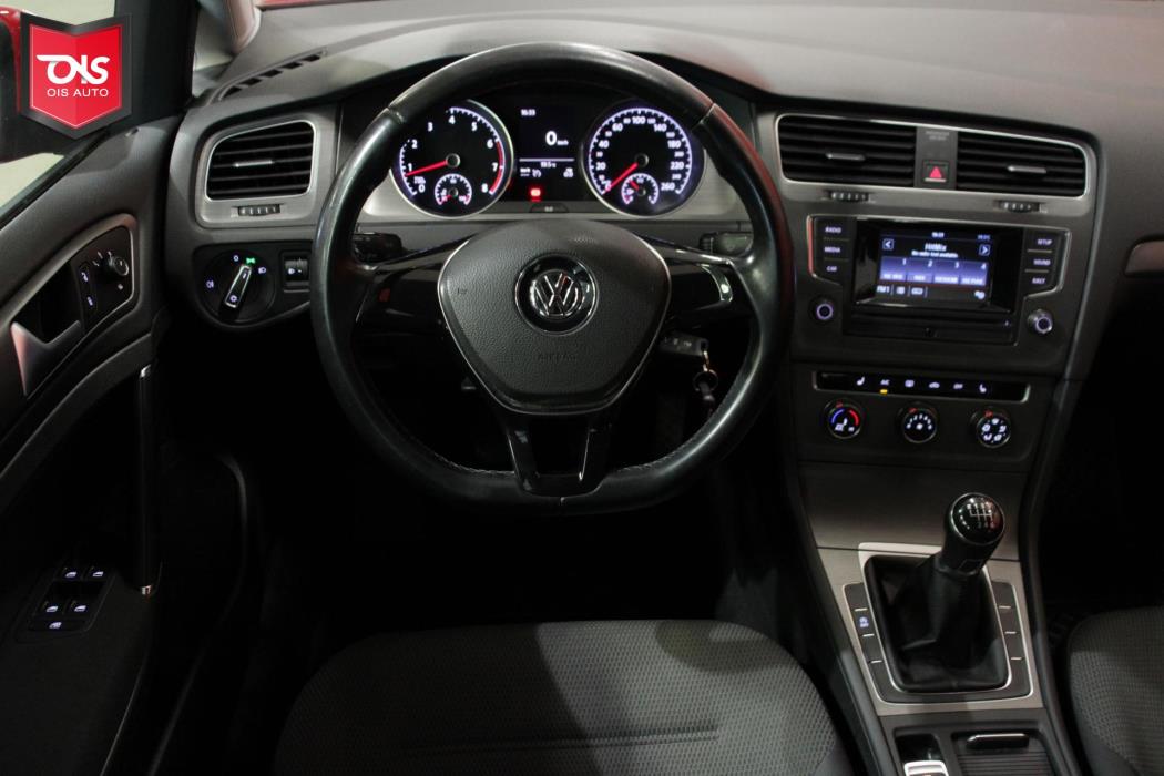 VOLKSWAGEN Golf 2014