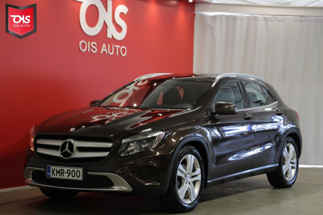MERCEDES-BENZ GLA 2014