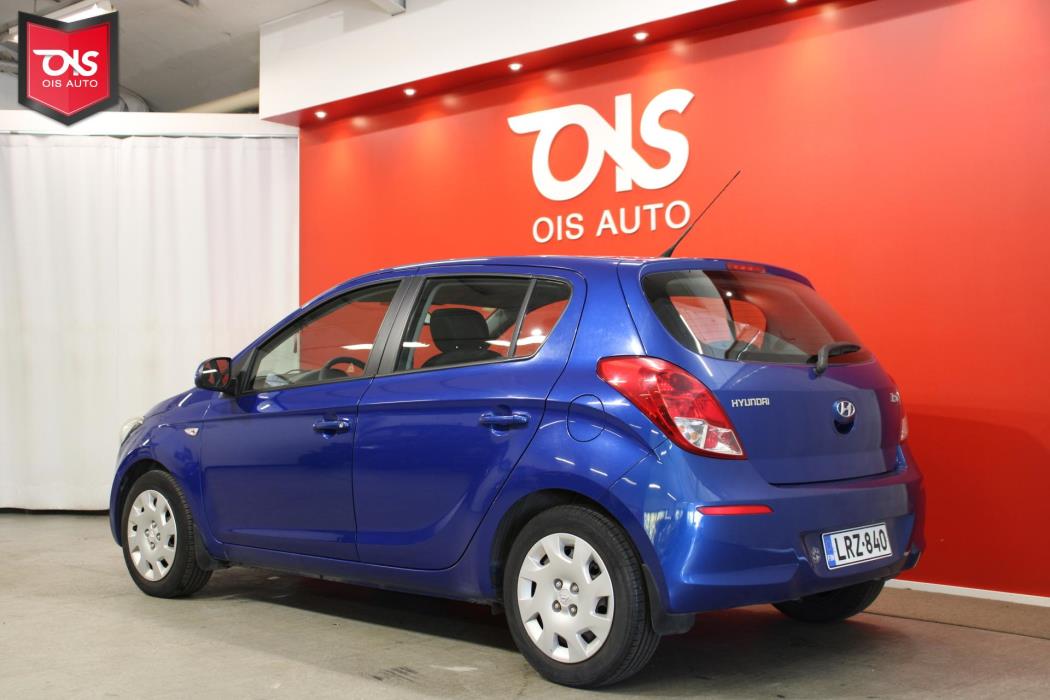 HYUNDAI i20 2013