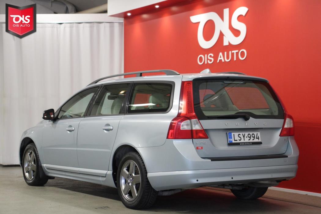 VOLVO V70 2008