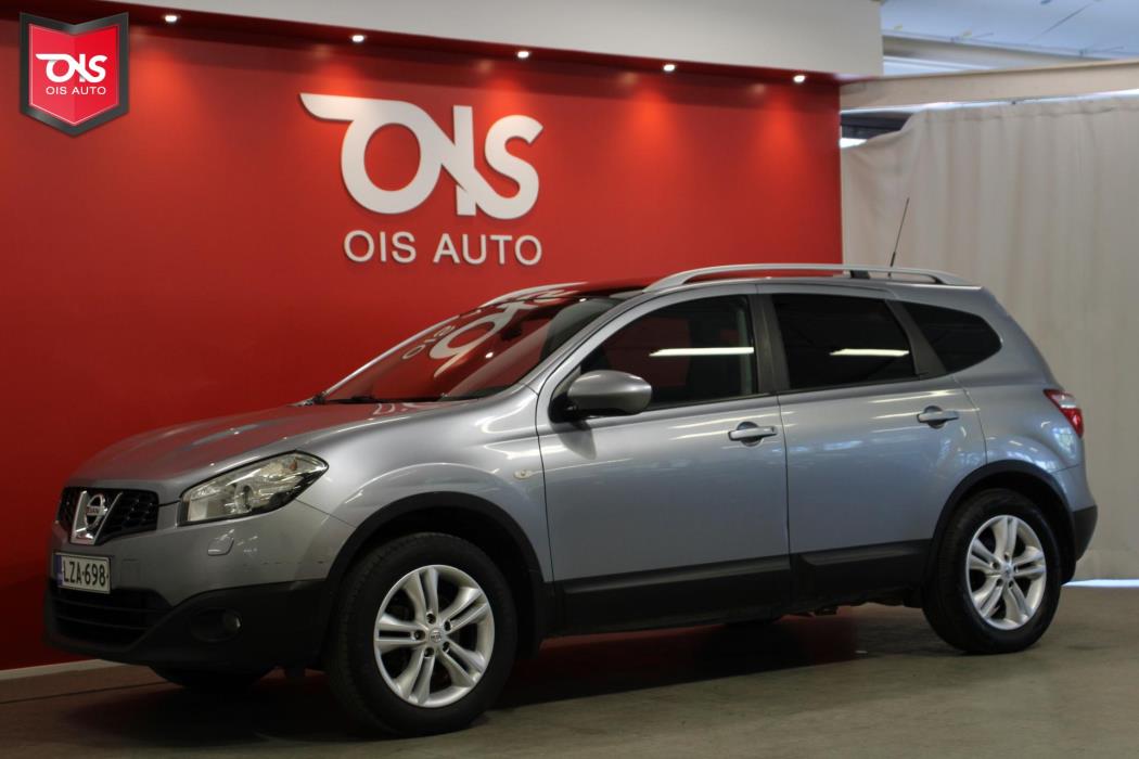NISSAN Qashqai+2 2010