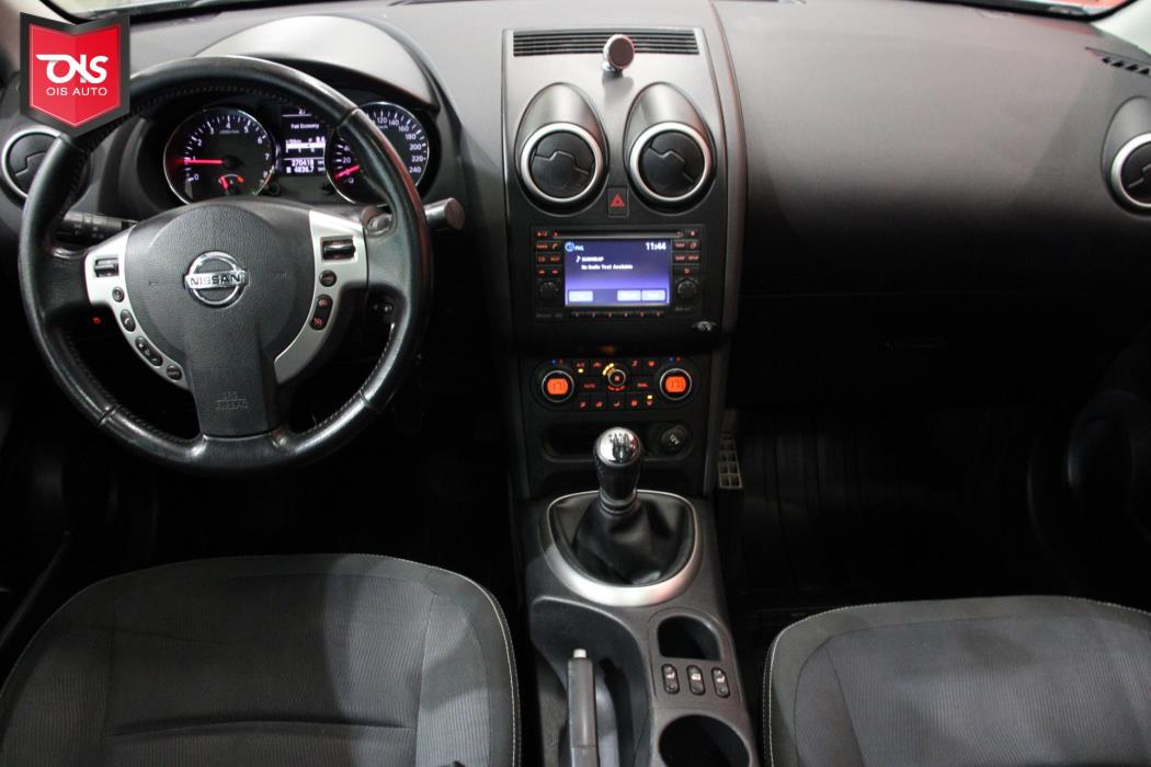 NISSAN Qashqai+2 2010