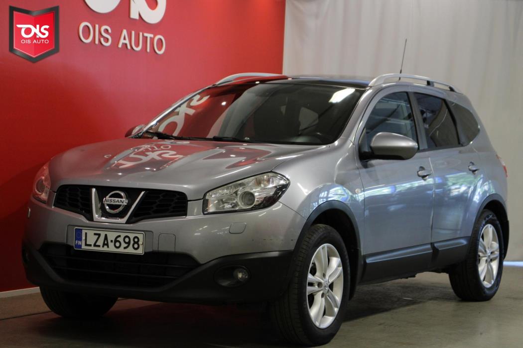 NISSAN Qashqai+2 2010
