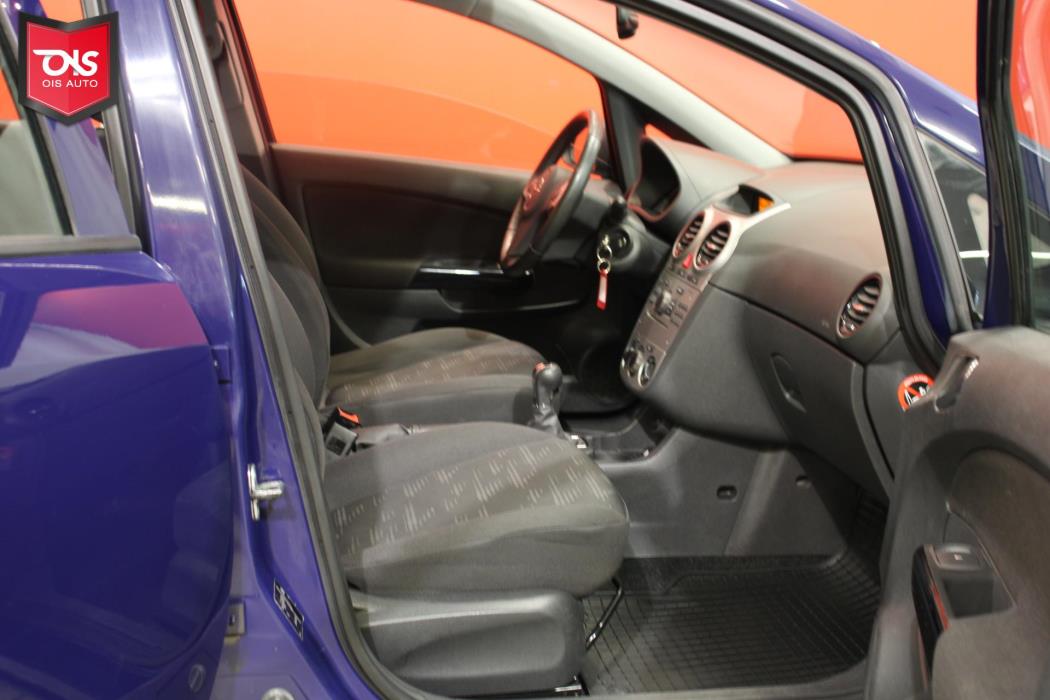 OPEL Corsa 2011