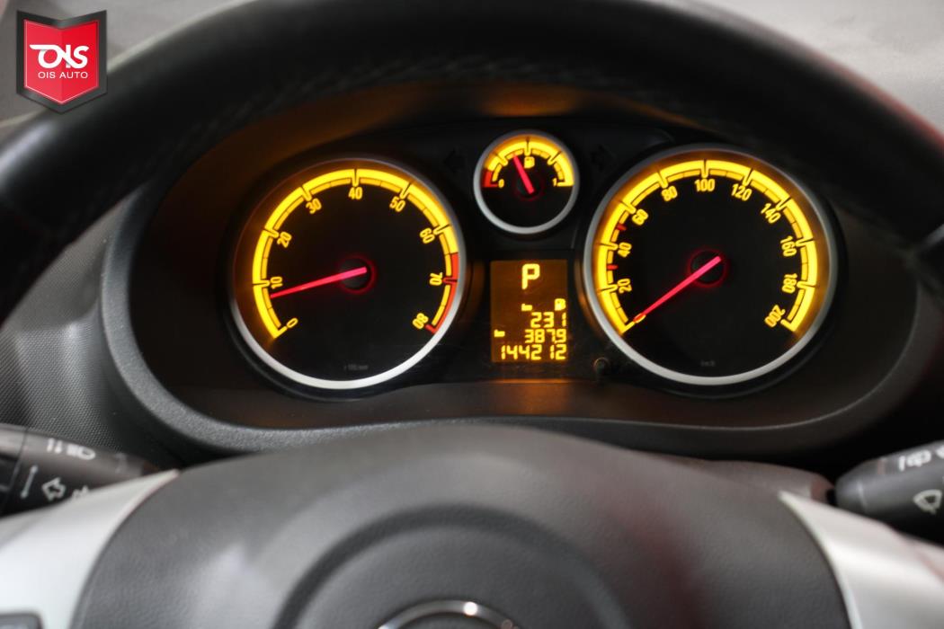 OPEL Corsa 2011