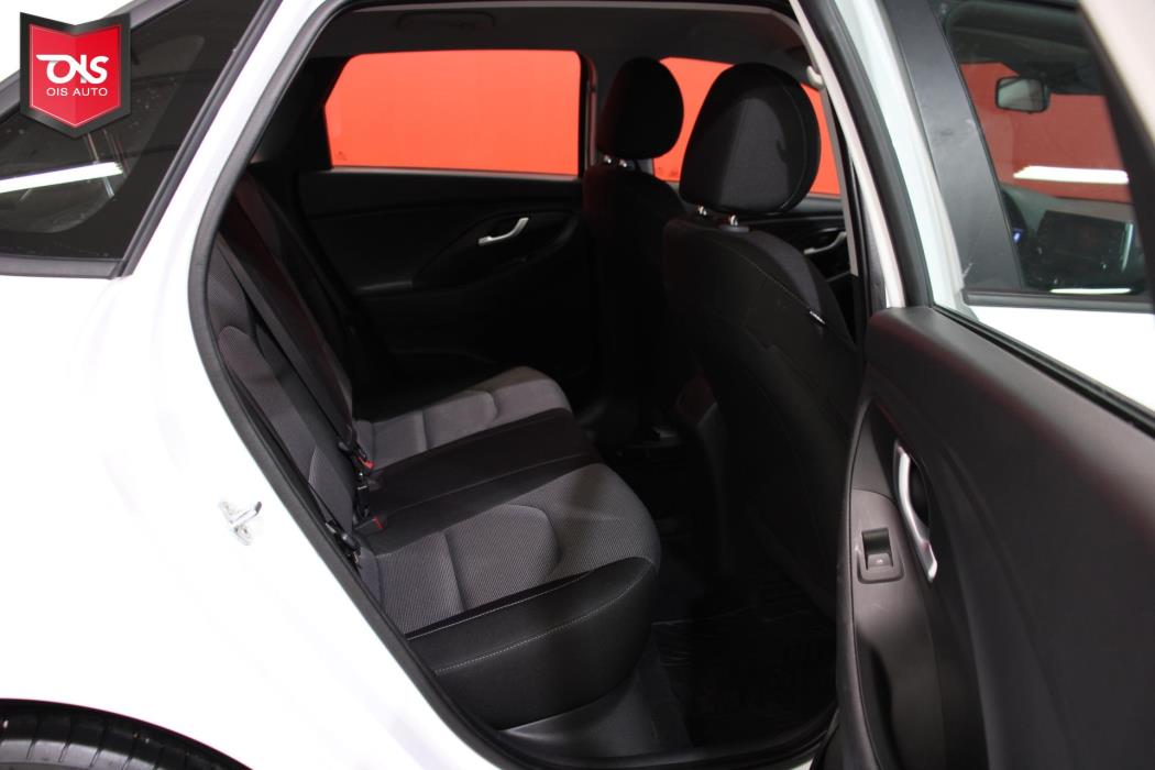 HYUNDAI i30 2018