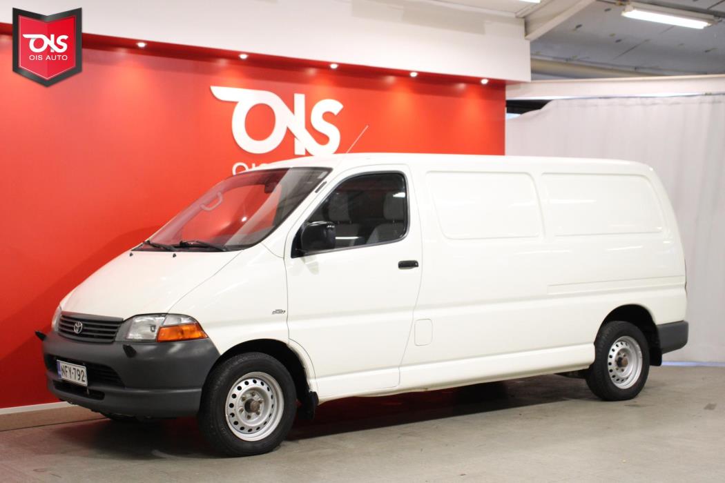 TOYOTA Hiace 2004