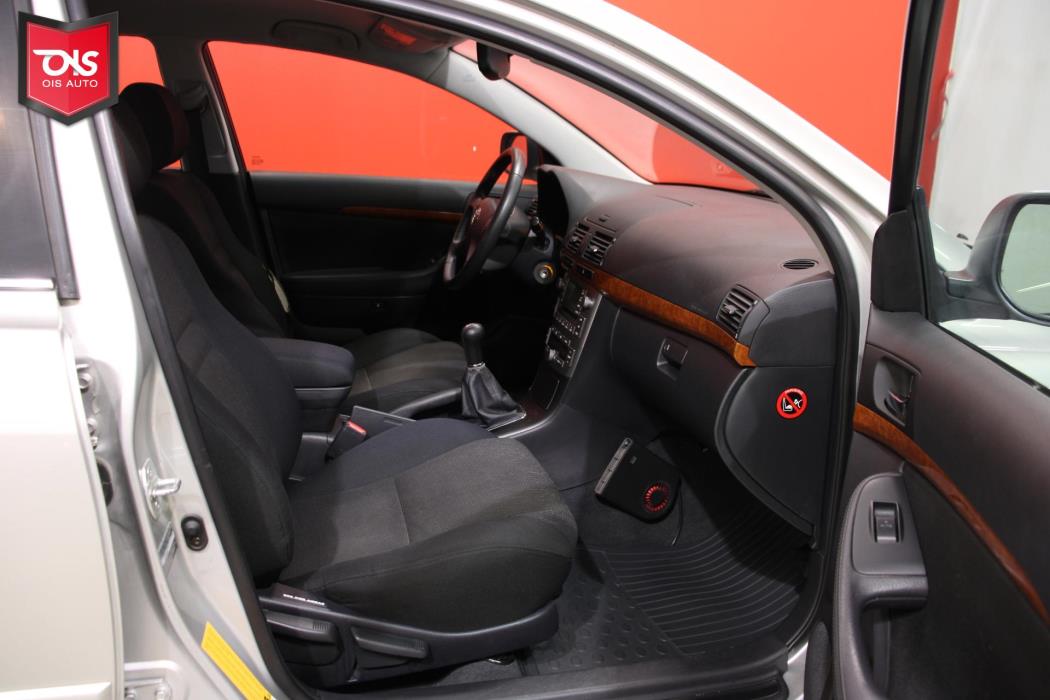TOYOTA Avensis 2007