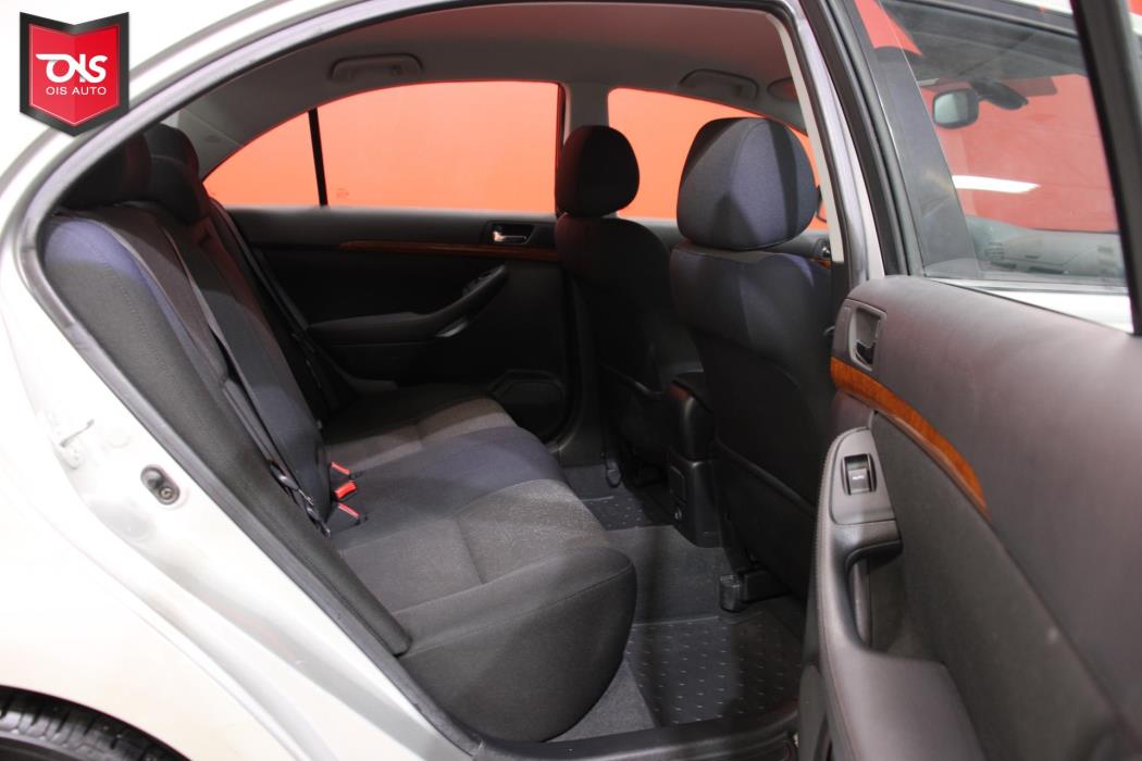 TOYOTA Avensis 2007