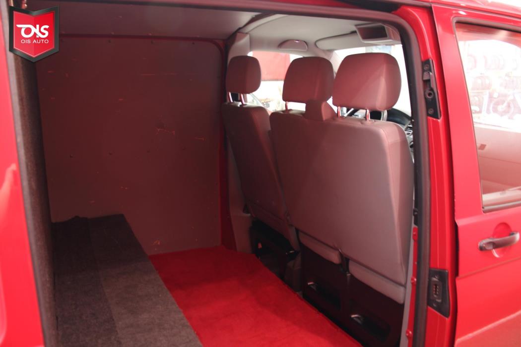 VOLKSWAGEN Transporter 2005