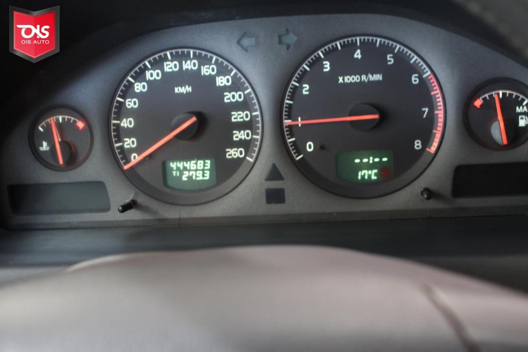 VOLVO S60 2002