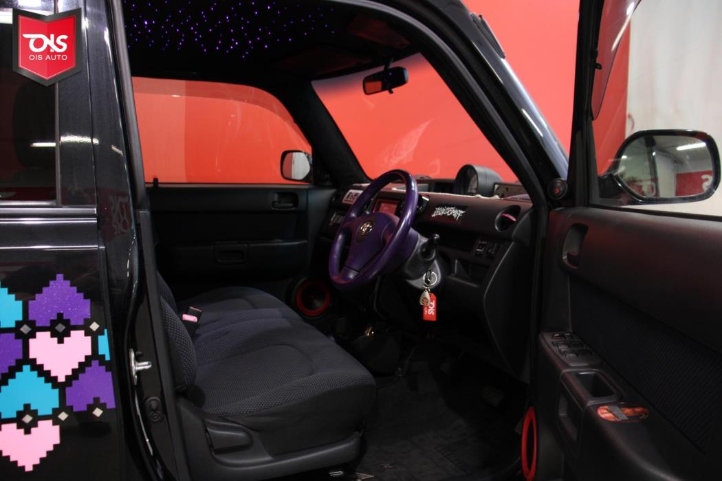 TOYOTA BB 2000