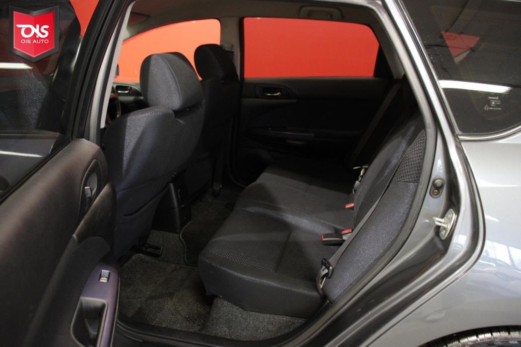 TOYOTA Caldina 2002