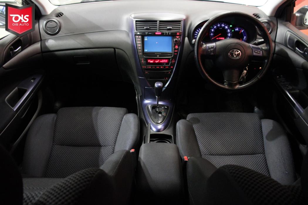 TOYOTA Caldina 2002