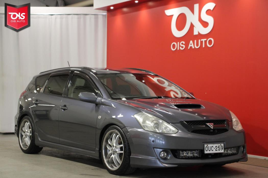 TOYOTA Caldina 2002