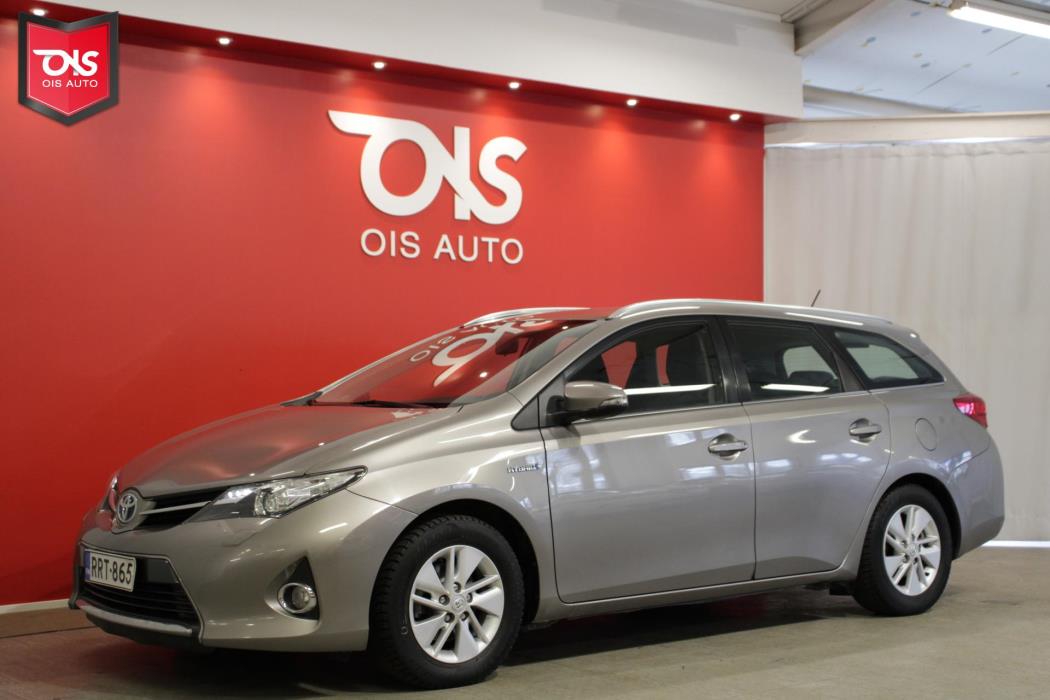 TOYOTA Auris 2013