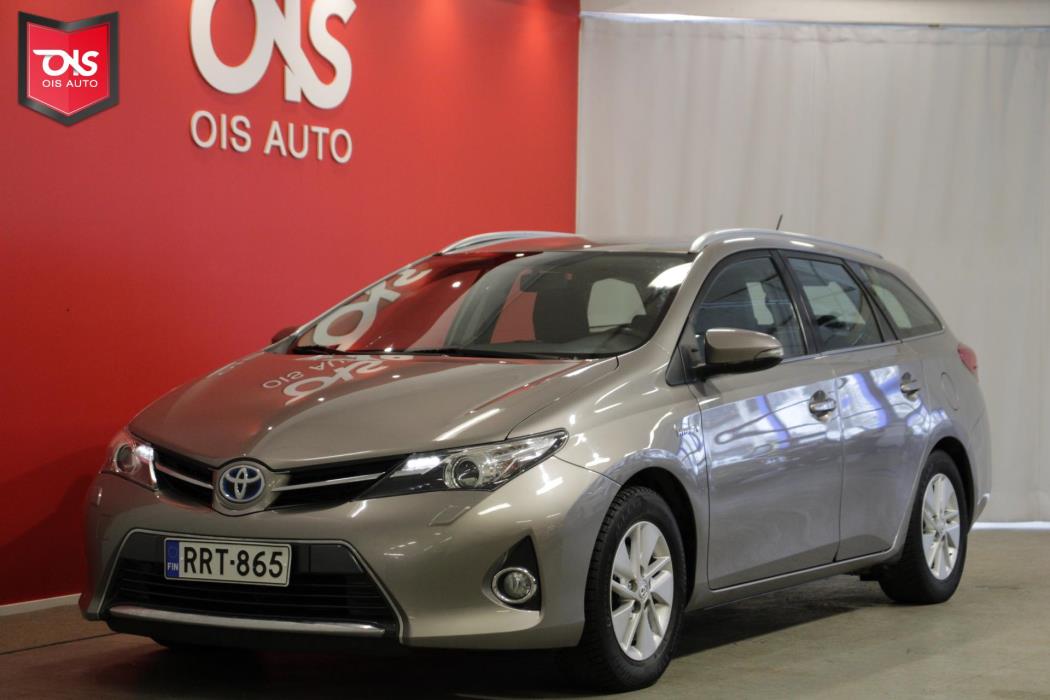 TOYOTA Auris 2013