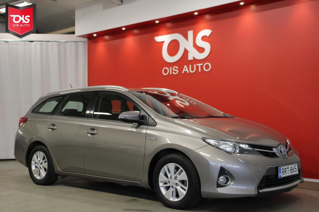 TOYOTA Auris 2013
