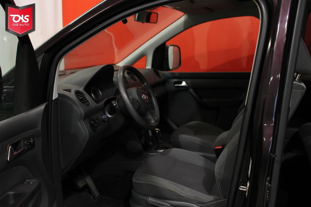 VOLKSWAGEN Caddy Maxi 2011