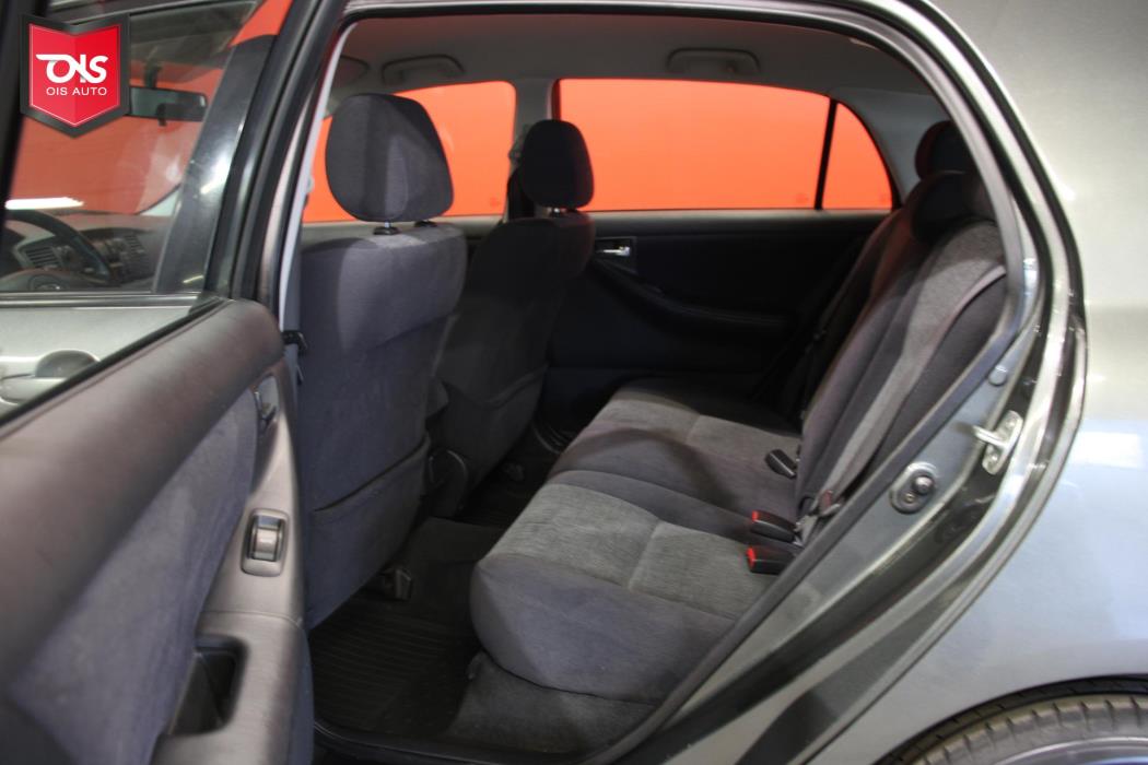 TOYOTA Corolla 2002