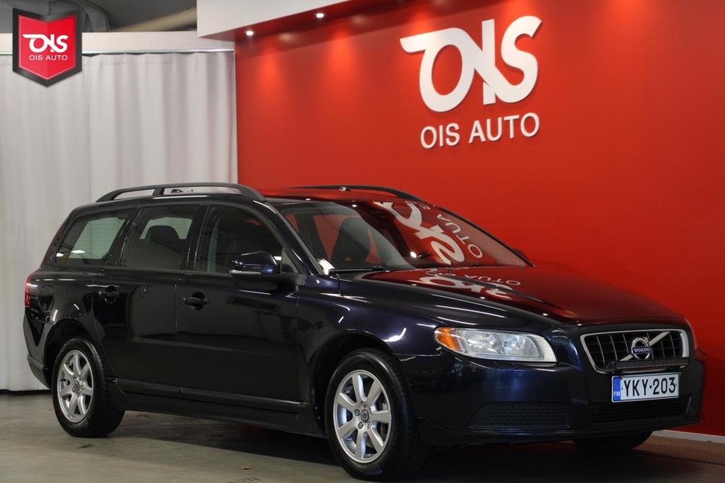 VOLVO V70 2011