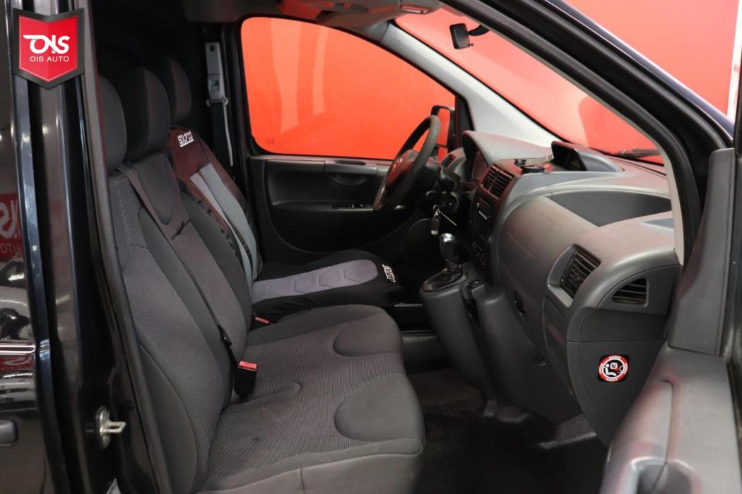 TOYOTA Proace 2013