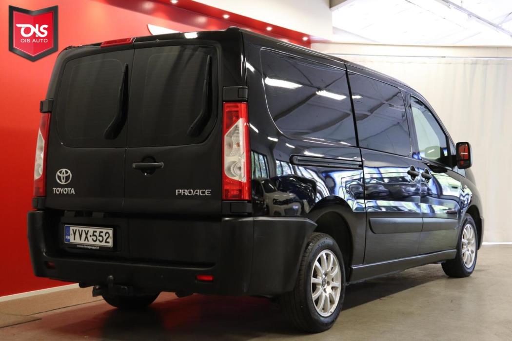 TOYOTA Proace 2013