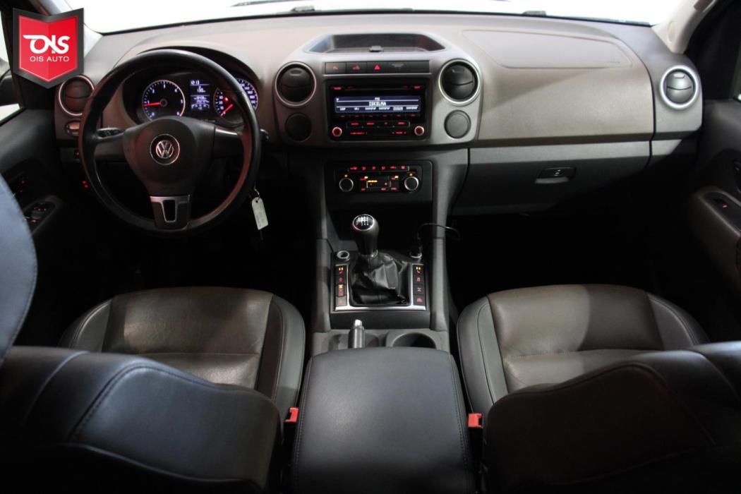 VOLKSWAGEN Amarok 2013