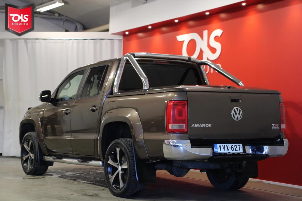 VOLKSWAGEN Amarok 2013