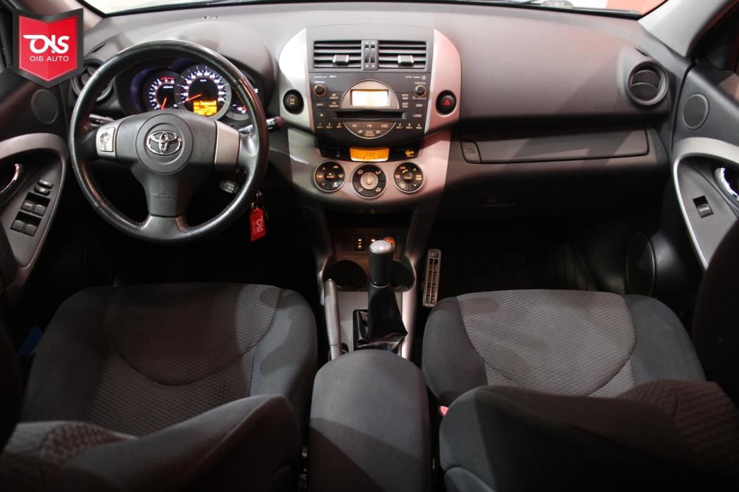 TOYOTA RAV4 2006